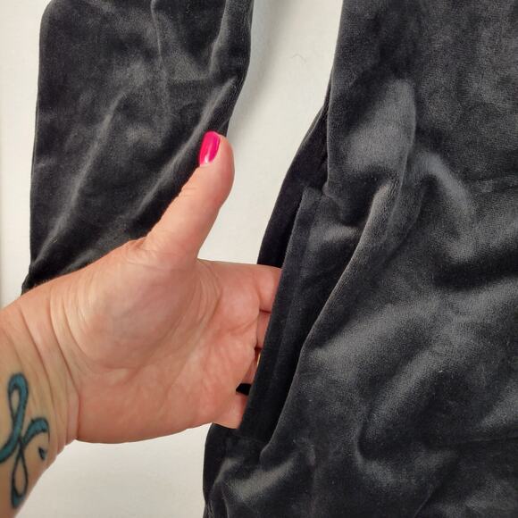 New Fila Hoodie Womens Large Black Velvet 1/4 Zip Hooded Pullover Sweatshirt NWT - Picture 8 of 15